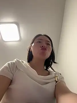 Cheating-wife online show from 05/05/26, 12:24