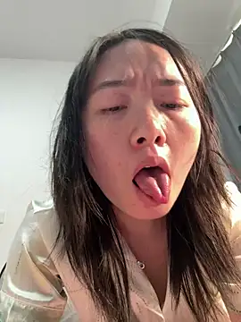 Cheating-wife online show from 05/07/26, 05:46