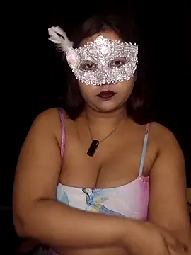 Snapshot of Haseen-beauty chatting on 02/10/26, 07:51 Haseen-beauty online show from 02/10/26, 07:51