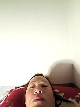 Snapshot of Jooj- chatting on 04/04/26, 06:16 Jooj- online show from 04/04/26, 06:16