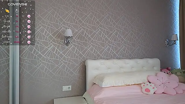 Liory online show from 04/17/26, 09:34