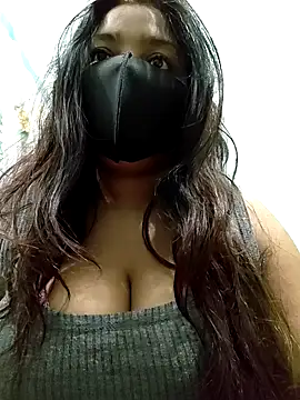 Snapshot of sima-bhabhi chatting on 03/01/26, 08:05 sima-bhabhi online show from 03/01/26, 08:05