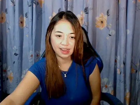 Snapshot of pinay_mayahiga chatting on 04/27/26, 05:33 pinay mayahiga online show from 04/27/26, 05:33