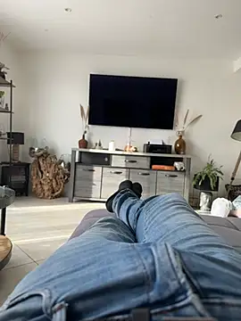 ju33100 online show from 01/15/26, 11:26