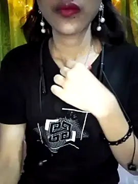 Maliha Chowdhury online show from 05/25/26, 06:47