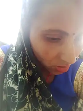 Juli rathore online show from 05/20/26, 12:55