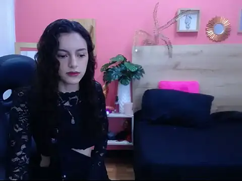 maria Turner1 online show from 01/18/26, 11:36