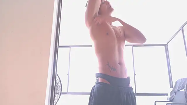 AndrewKenoxx  online show from 03/31/26, 07:25