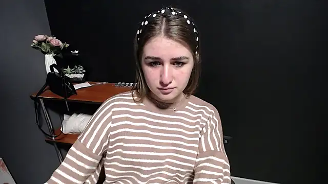 Sunny siren online show from 04/06/26, 12:28