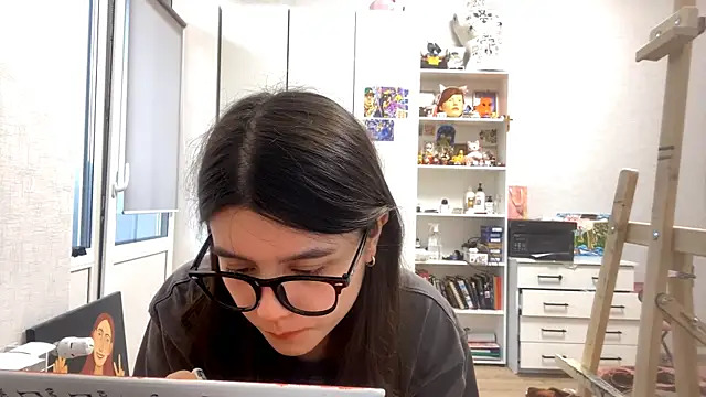 Snapshot of SaintMari chatting on 04/04/26, 02:14 SaintMari online show from 04/04/26, 02:14