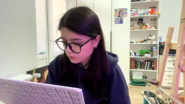 Snapshot of SaintMari chatting on 04/16/26, 12:50 SaintMari online show from 04/16/26, 12:50