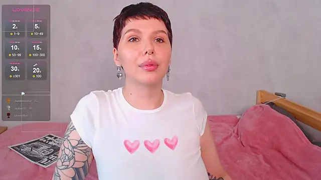 Elise Day online show from 05/16/26, 10:36