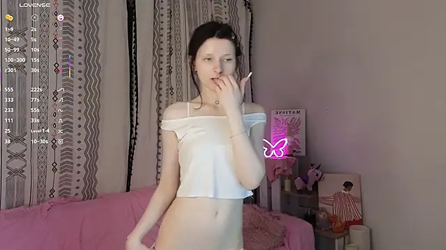 CarmaOlen online show from 04/15/26, 07:58