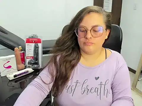 Sarah Boobs  online show from 02/12/26, 08:04