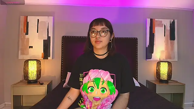 Violett Prince1 online show from 01/16/26, 12:09