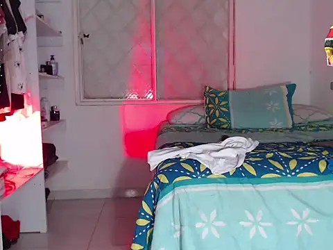 Snapshot of julieth_spencer1 chatting on 01/31/26, 07:11 julieth spencer1 online show from 01/31/26, 07:11