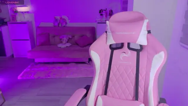 Blush Marie online show from 04/26/26, 05:38