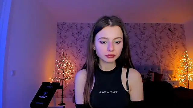 Snapshot of Hot_Molly5 chatting on 02/21/26, 07:37 Hot Molly5 online show from 02/21/26, 07:37