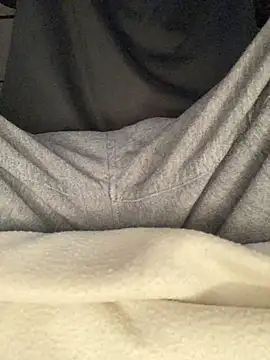 givemeabreak34 online show from 04/12/26, 06:57