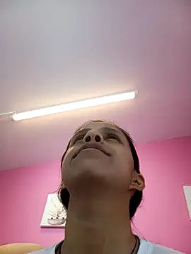 mitzukywinteer online show from 02/09/26, 07:40