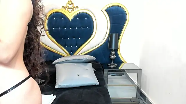 SofiaArsila online show from 04/03/26, 11:30