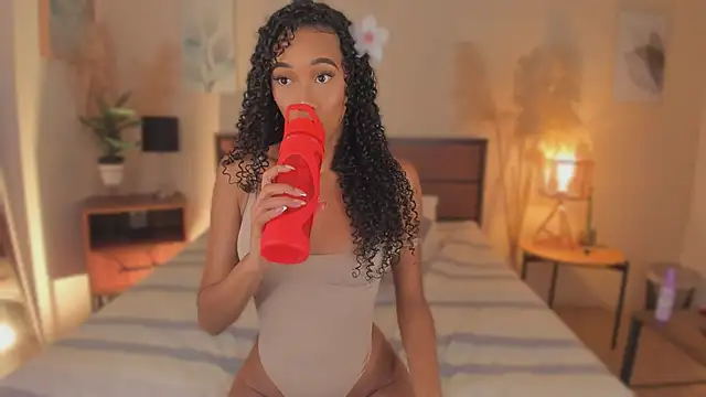 KaryMooon online show from 02/07/26, 08:45