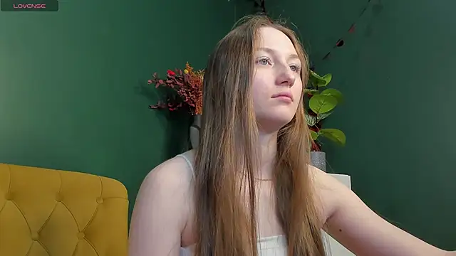 Snapshot of baby_annn chatting on 04/16/26, 03:18 baby annn online show from 04/16/26, 03:18