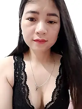LoveLillyy69 online show from 06/18/26, 02:01