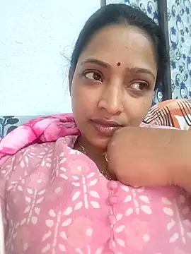 Hot-Tinaa online show from 02/17/26, 02:46