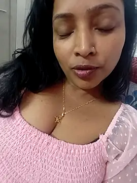 Hot-Tinaa online show from 02/19/26, 01:45