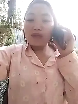 lia-coy online show from 04/06/26, 11:22