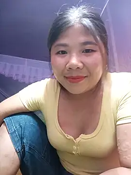Snapshot of Lioe_koei chatting on 07/16/26, 03:29 Lioe koei online show from 07/16/26, 03:29