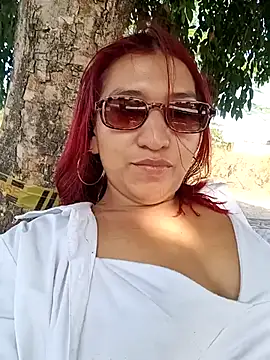 roxxy white online show from 02/05/26, 08:13