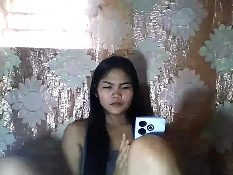 PinaySkinnyJust18 online show from 03/12/26, 08:31