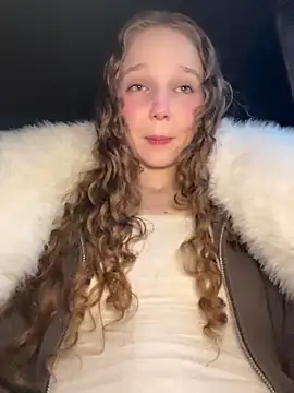 outside rosy online show from 03/05/26, 03:41