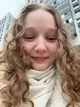 outside rosy online show from 03/19/26, 02:54