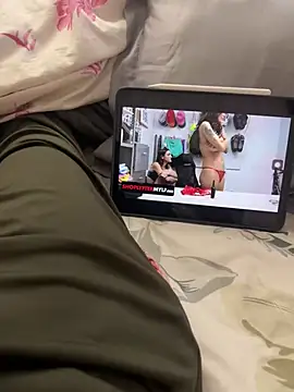 Mumbai Guy 143 online show from 01/16/26, 02:10