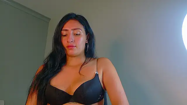 AmmyRouse   online show from 03/18/26, 11:24