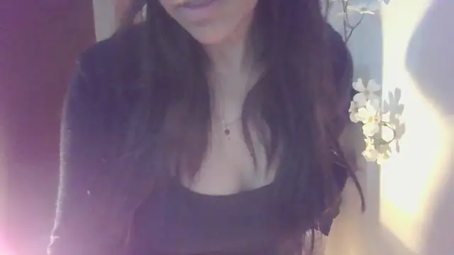 Snapshot of Dolcezzastella chatting on 02/25/26, 08:02 Dolcezzastella online show from 02/25/26, 08:02