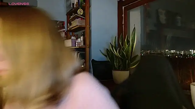 Daisy Lovely online show from 03/21/26, 05:05