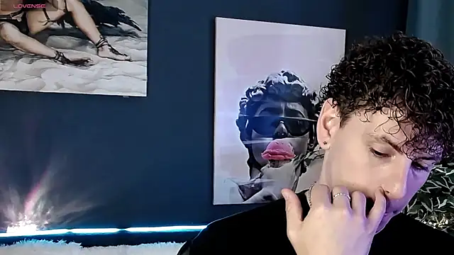 Snapshot of TylerGibson chatting on 06/27/26, 09:14 TylerGibson online show from 06/27/26, 09:14