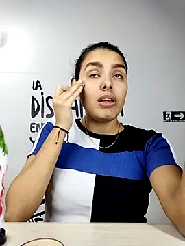 Snapshot of Catalinna_03 chatting on 02/17/26, 12:12 Catalinna 03 online show from 02/17/26, 12:12