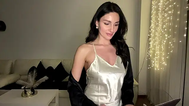 RoxelleSilvara69 online show from 03/08/26, 09:18