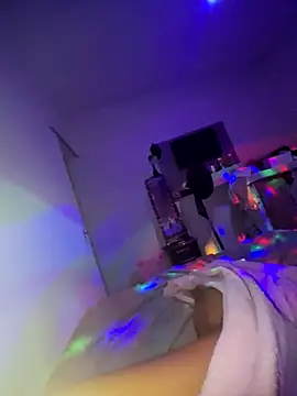 japosamel online show from 04/06/26, 08:37