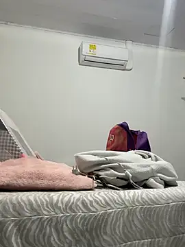 KathiaJenner online show from 02/28/26, 11:33