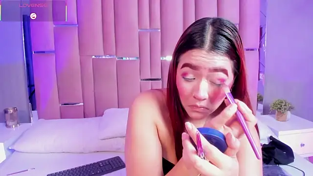 Saoryy   online show from 02/17/26, 10:05