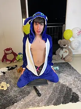 Naim TheKing online show from 03/18/26, 12:25