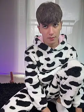 Naim TheKing online show from 04/08/26, 08:31