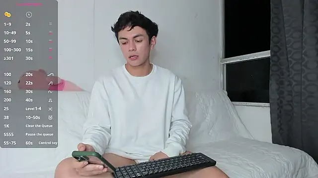 Caydensmit online show from 02/03/26, 06:11