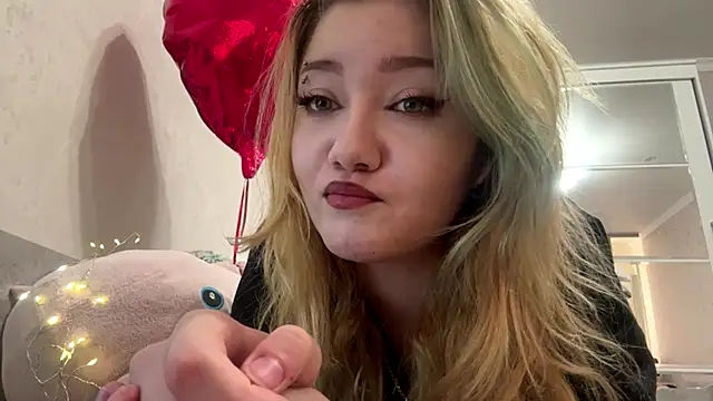 LisaCristmas online show from 01/17/26, 02:00